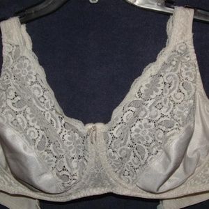 Playtex Body Language Underwire Bra 44D